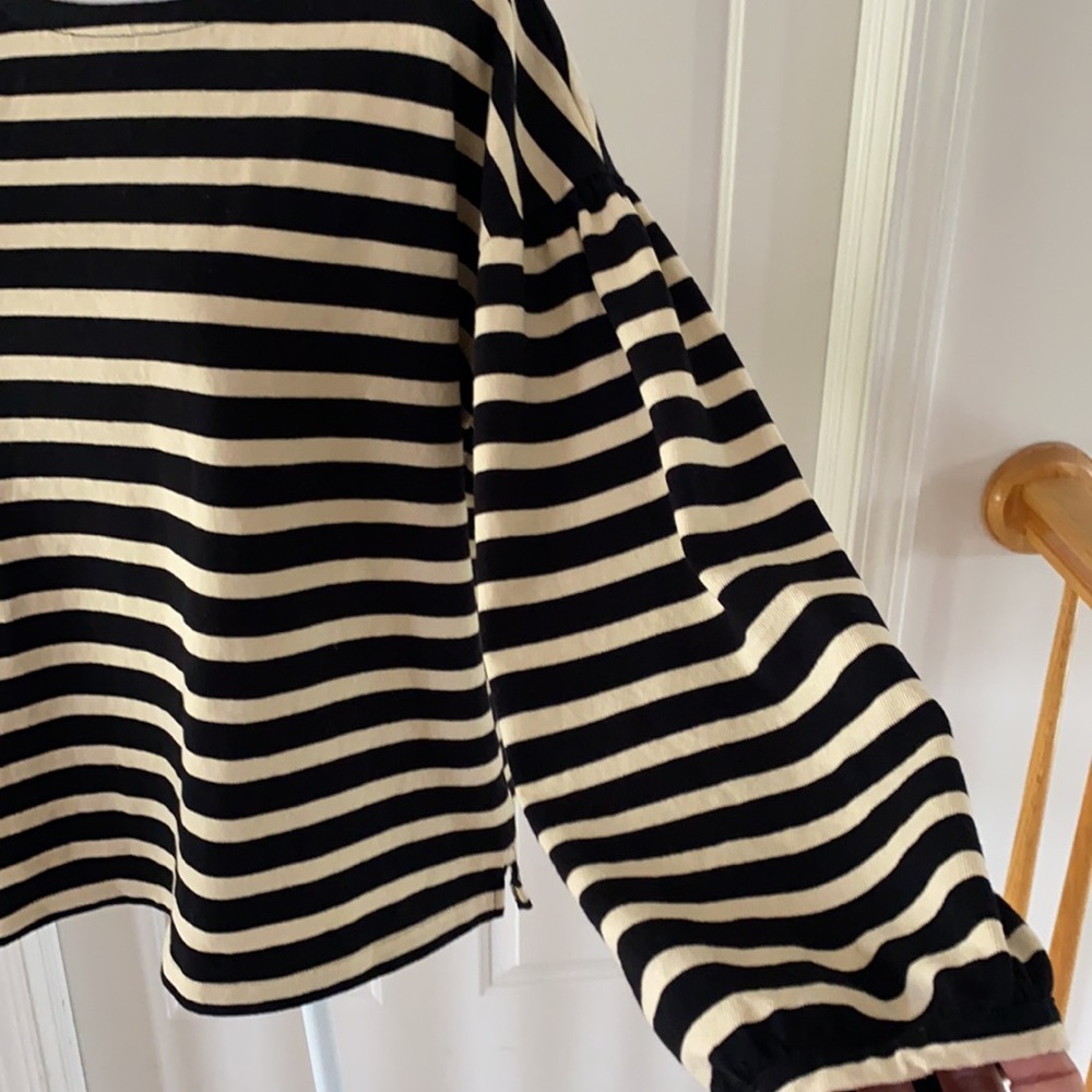 04:08 - JCrew Mariner Cloth Puff-sleeve Top - Picture 7 of 10